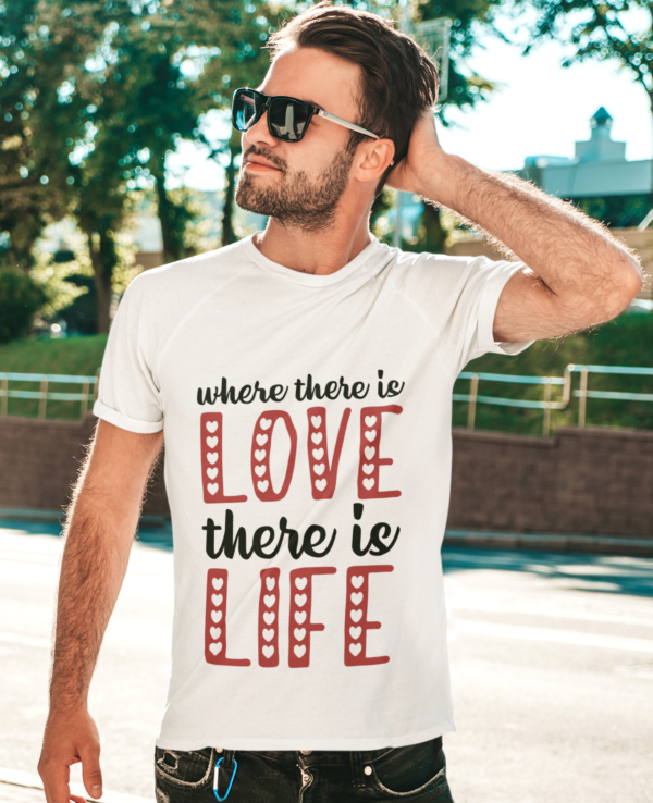 men tshirt on myntra